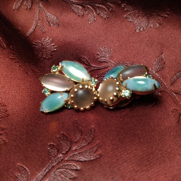 Jewelery - Picture 11 of 12